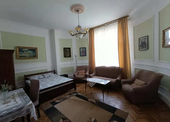 Apartman старовинні у центрі міста Ungvár